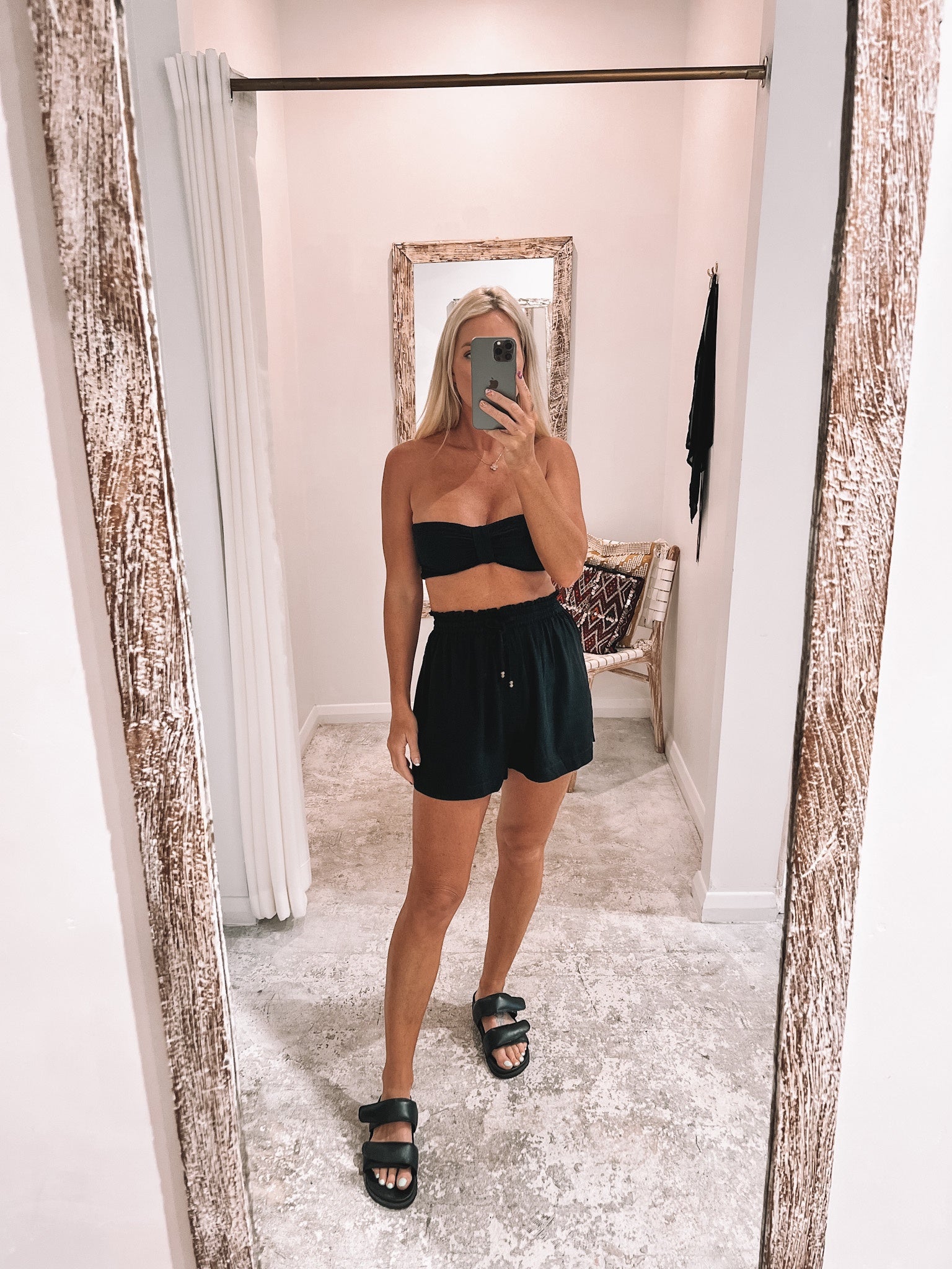 Coco shorts black - Tosca & Salome