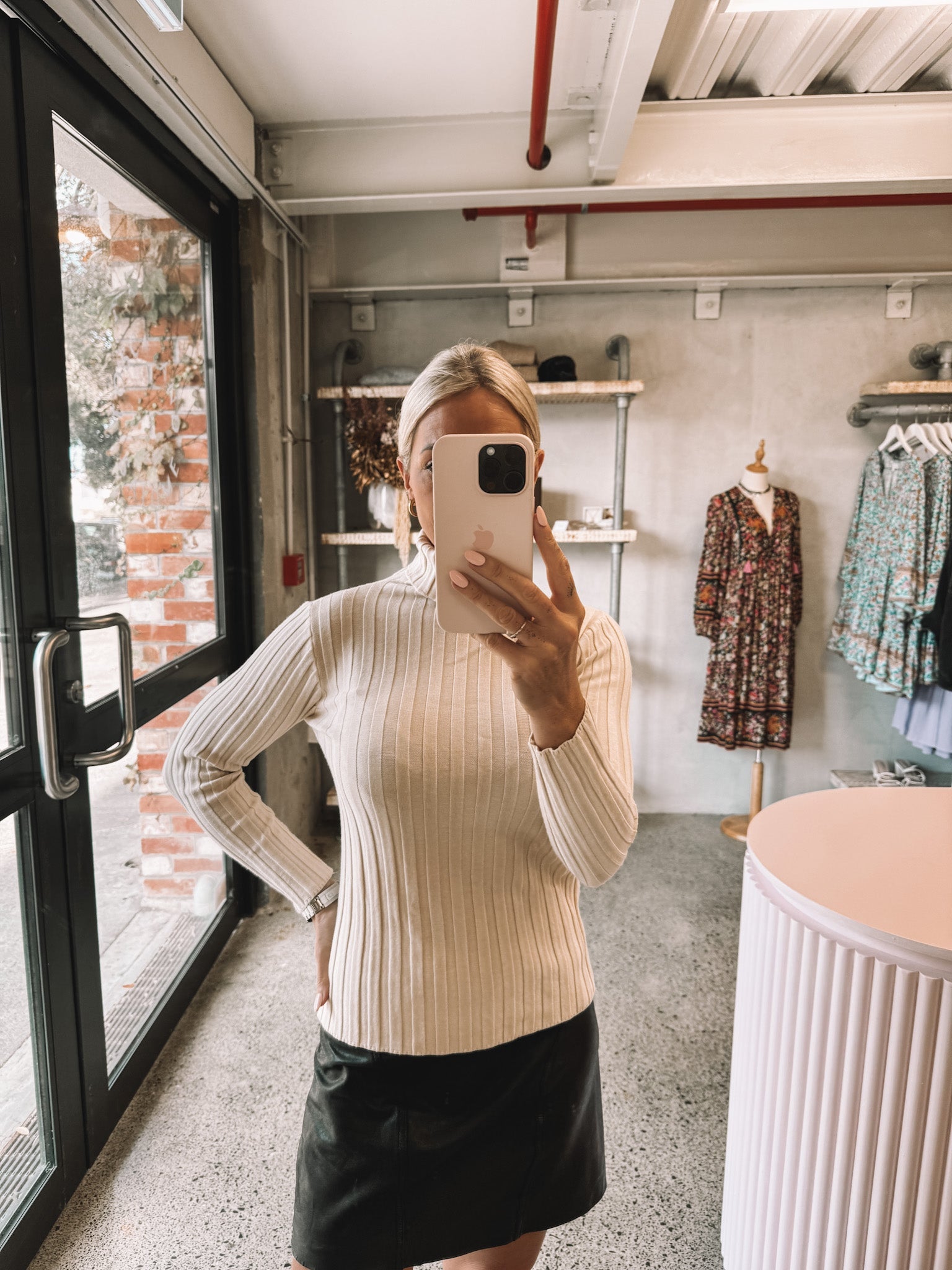 Four Seasons Ribbed Knit - Tosca & Salome