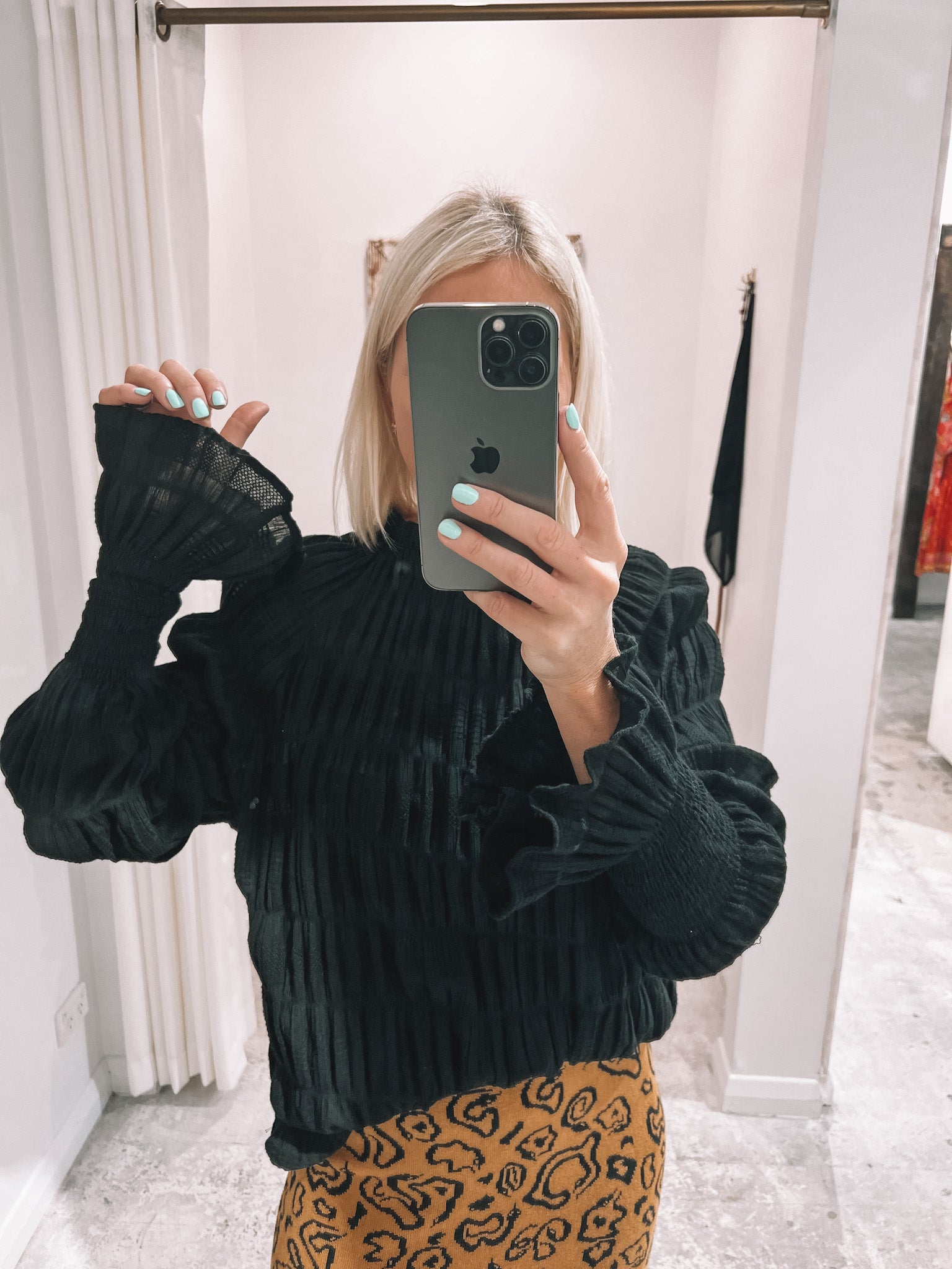 Valencia blouse black - Tosca & Salome